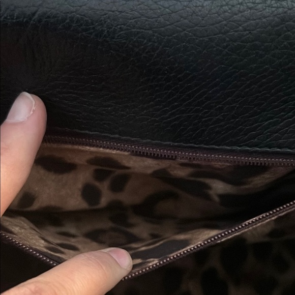 Dolce Gabbana handbag . - Picture 6 of 7